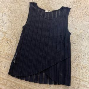 Ribbed Mango Vest